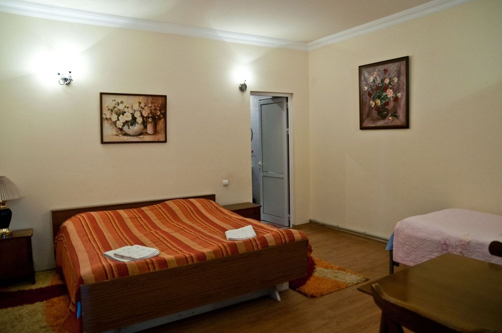 Casanova Inn Family Room, 1 Bedroom, Balcony