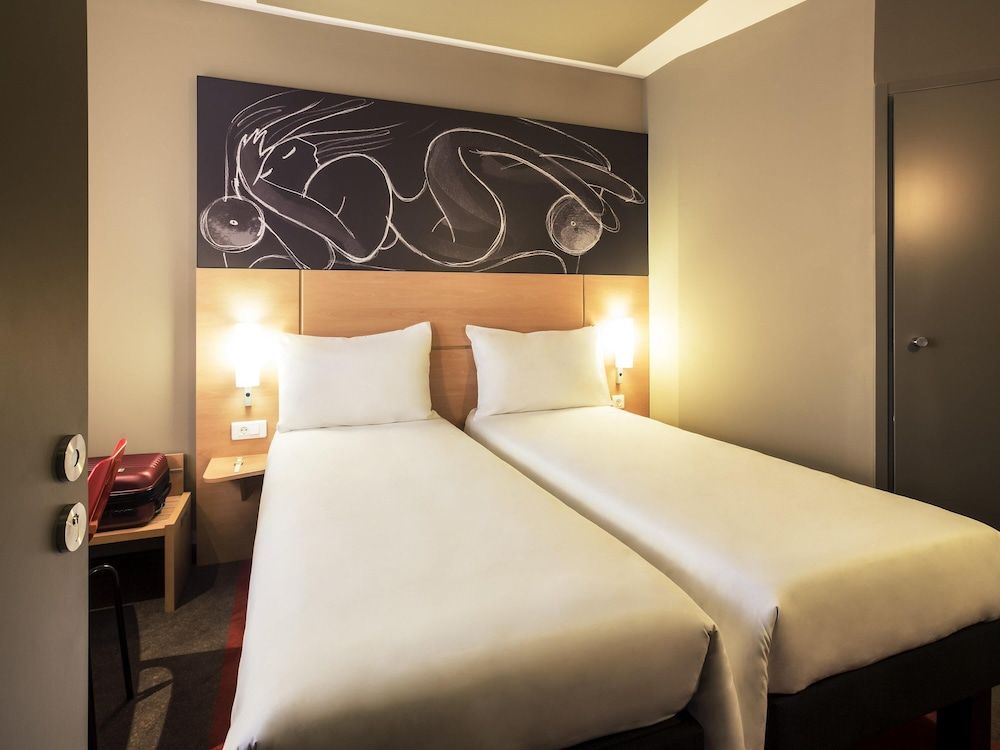ibis Yerevan Center