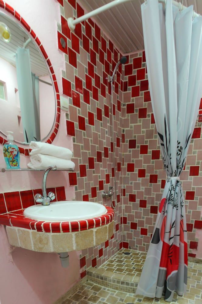 RIS Central Apartments Yerevan Charming Studio, Pushkin 49 4