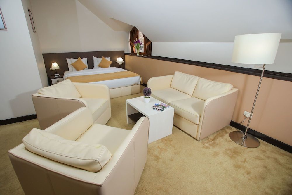 My Hotel Yerevan Deluxe Double or Twin Room 13