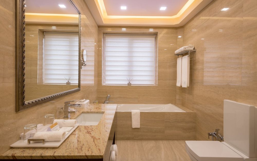 Suite (Ararat)