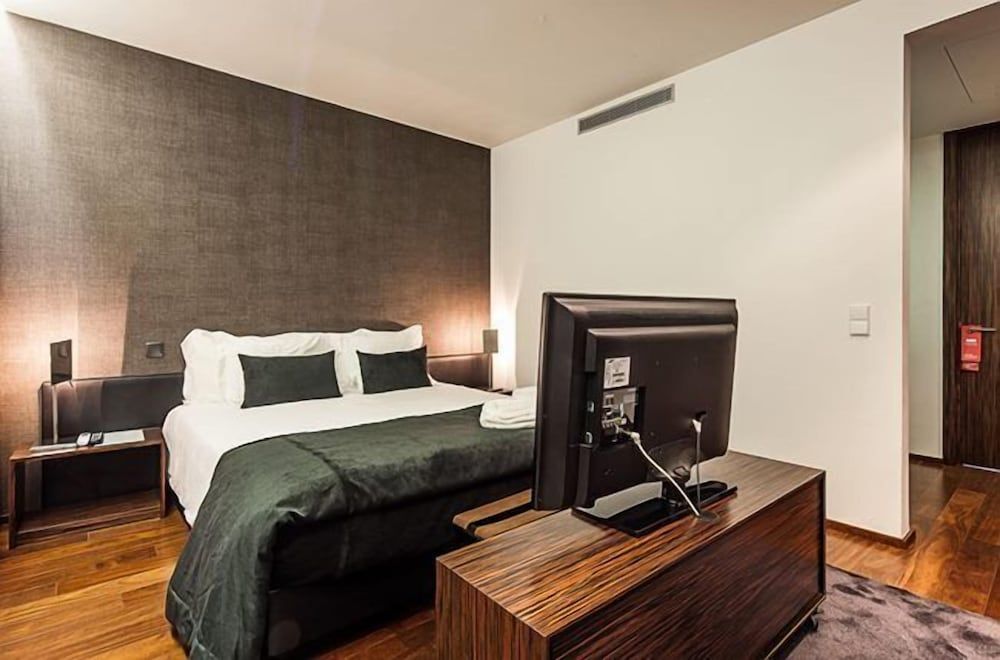 Samba Hotel Superior Suite (Residential)