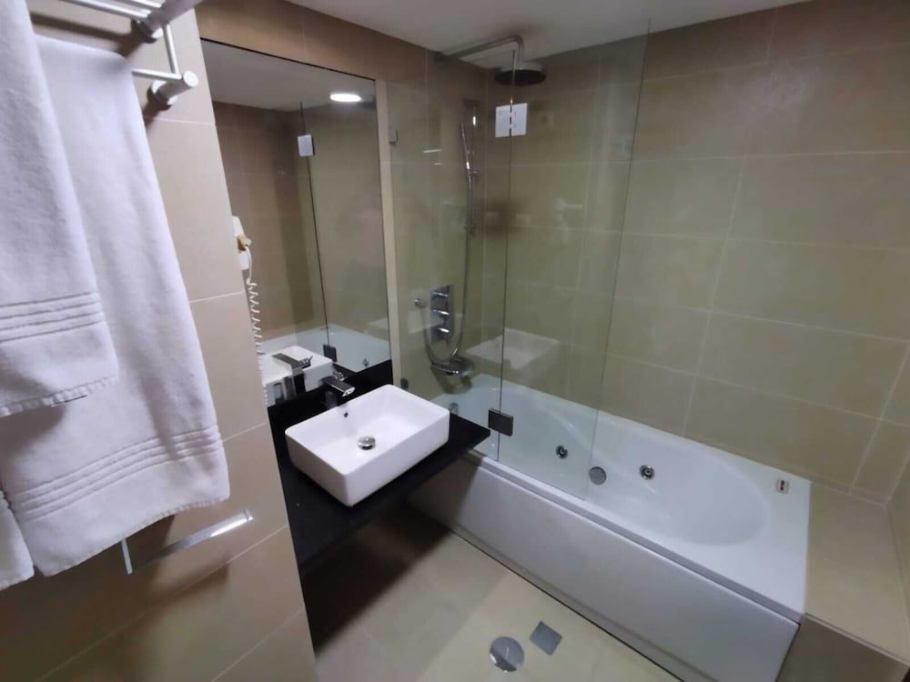 Skyna Hotel Luanda Luxury Studio 2