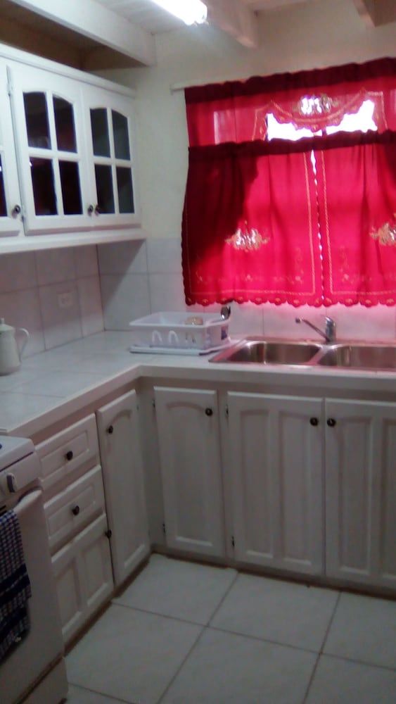 Shonlan Inn and Apartments Studio 7