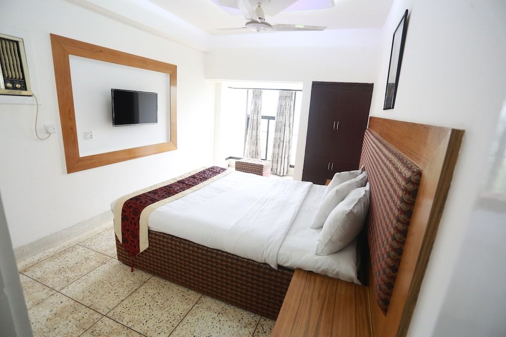 Nagar Valley Hotel Standard Double/Twin Room 2