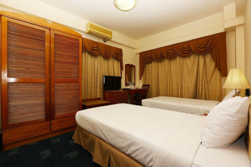 undefined Hotel Eastern Residence 6