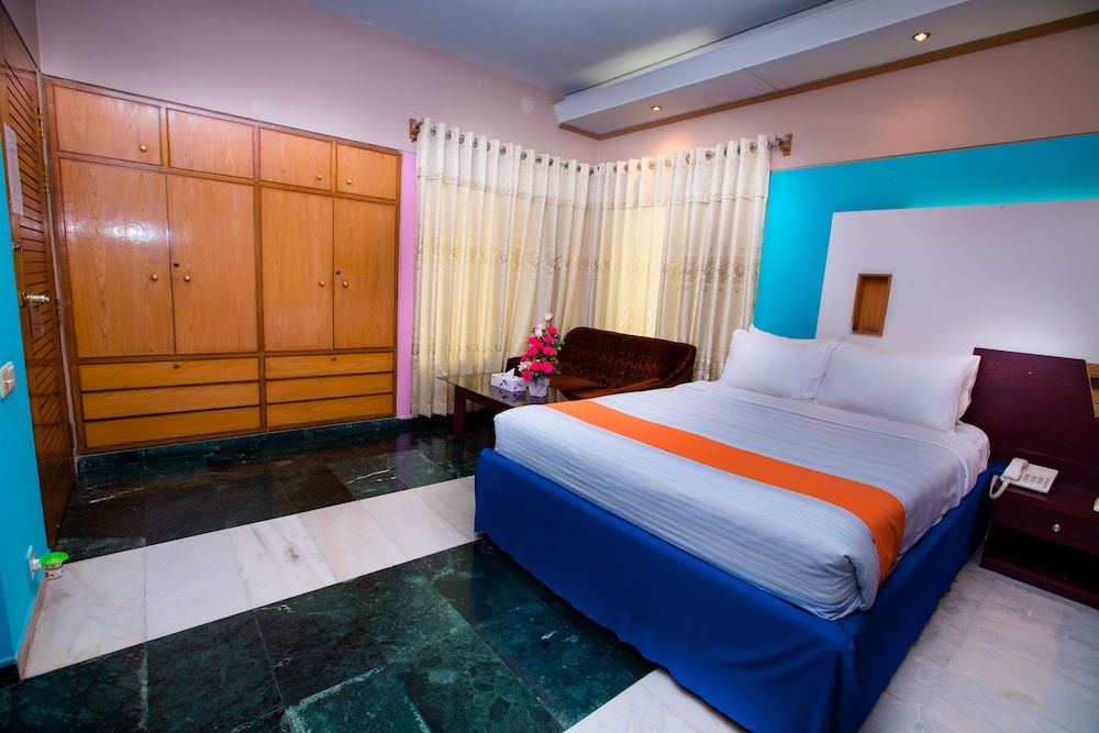 Hotel Golden Deer Standard Single Room 2