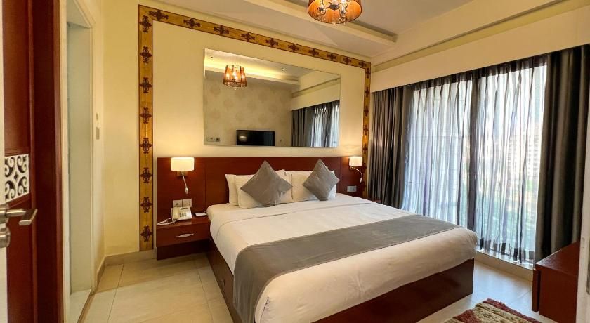 Coventina Lake Suites Deluxe Double 2