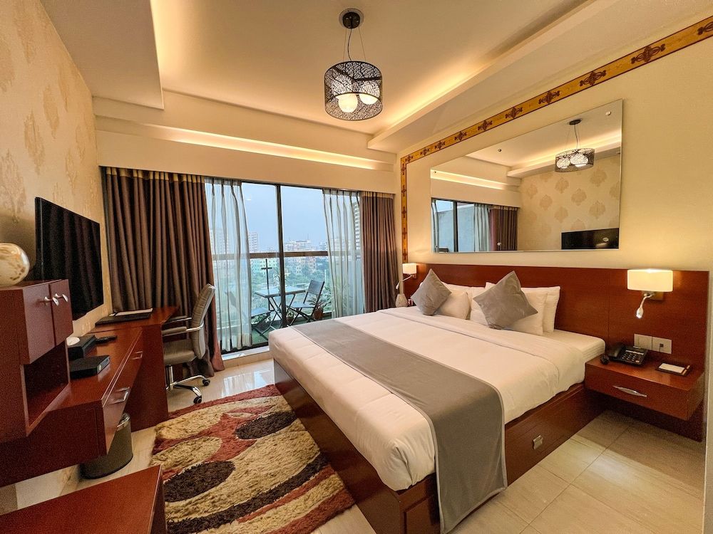 undefined Coventina Lake Suites 9