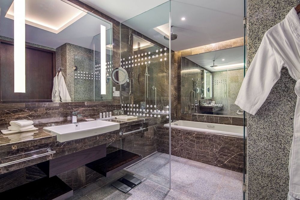 Le Meridien Dhaka Room, 2 Double Beds 8