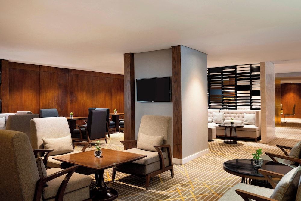 Le Meridien Dhaka Room, 2 Double Beds 9