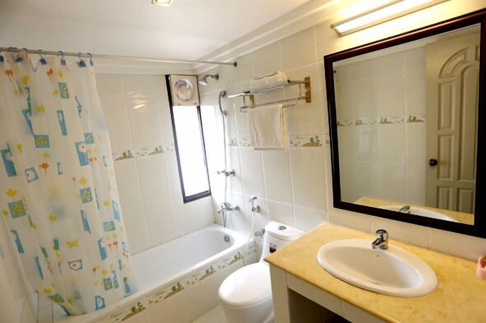 undefined Eastern House 9