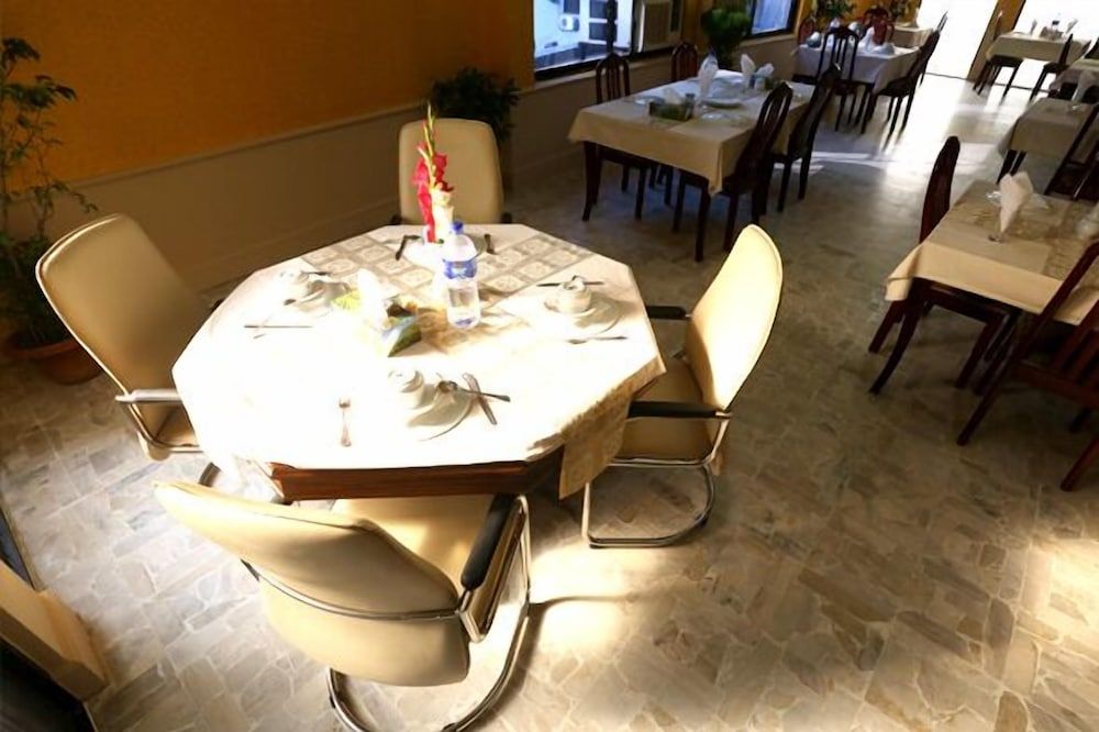 undefined Eastern House 8