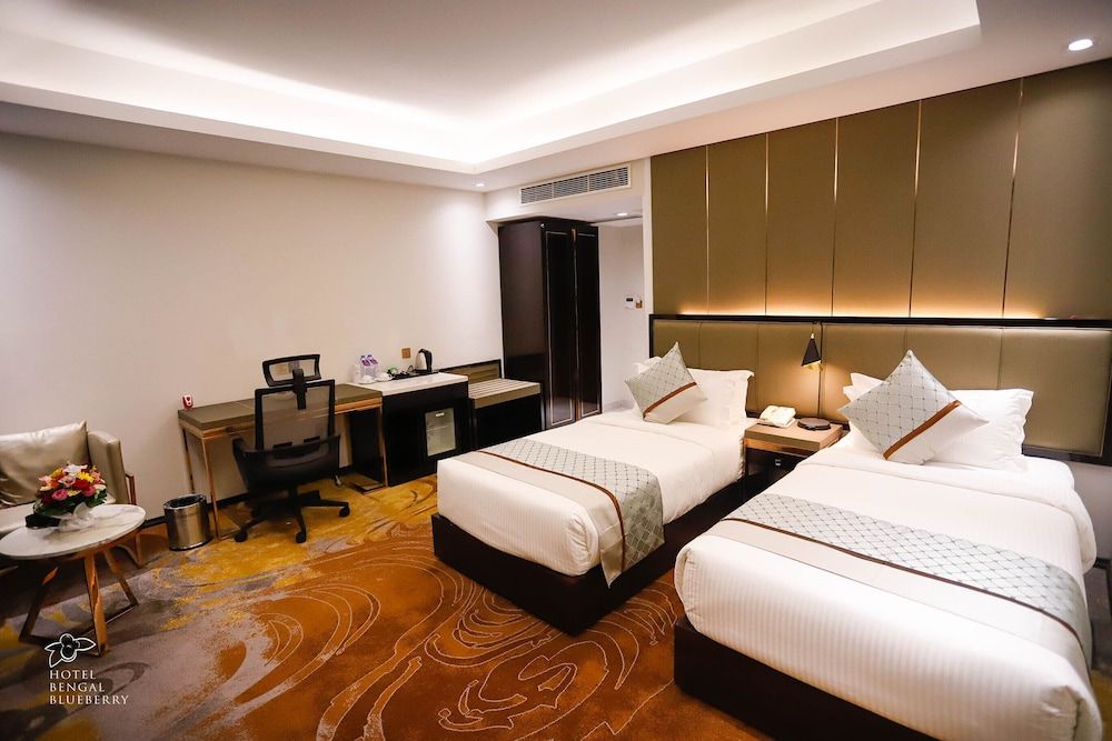 undefined Hotel Bengal Blueberry 9