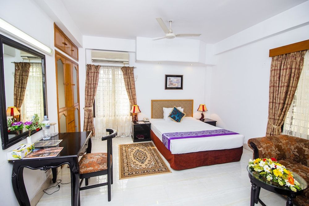 Superior Double Room Single Use, 1 Bedroom, Lake View
