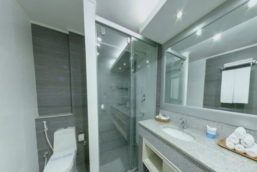 Hotel Agrabad Junior Suite, 1 Bedroom, Ensuite, City View 3