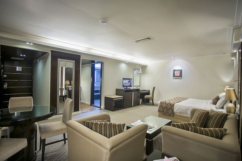 Hotel Agrabad Junior Suite, 1 Bedroom, Ensuite, City View 4