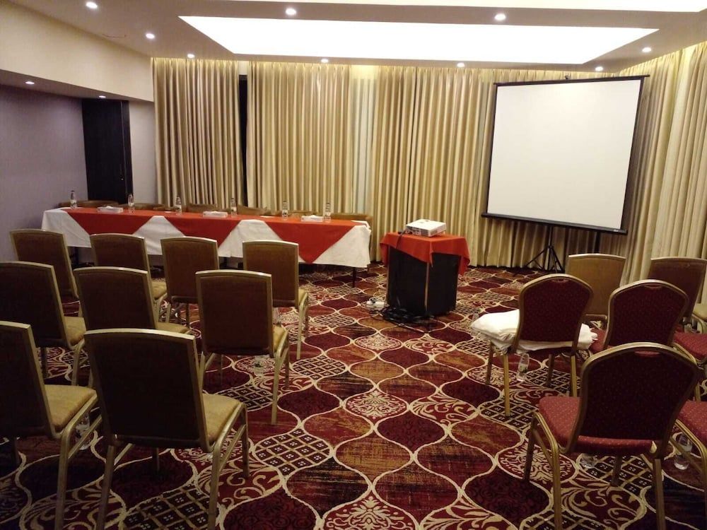 undefined Hotel Bengal Inn 3