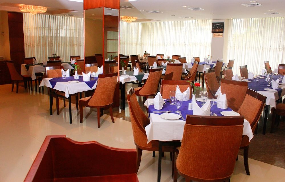 undefined Hotel Bengal Inn 6