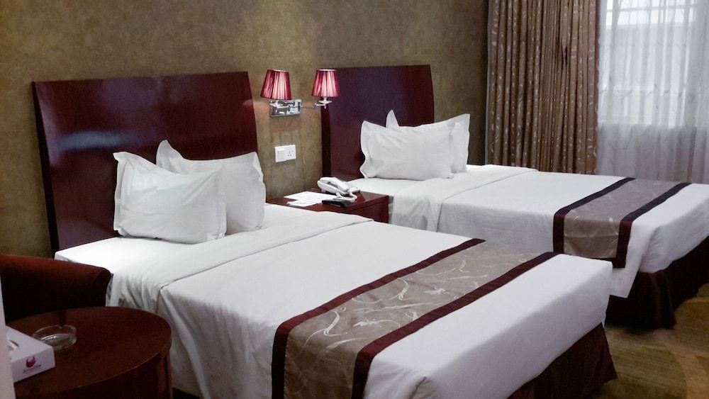undefined Hotel Bengal Inn 8