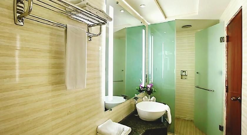 FARS Hotel & Resorts Deluxe King Room 14