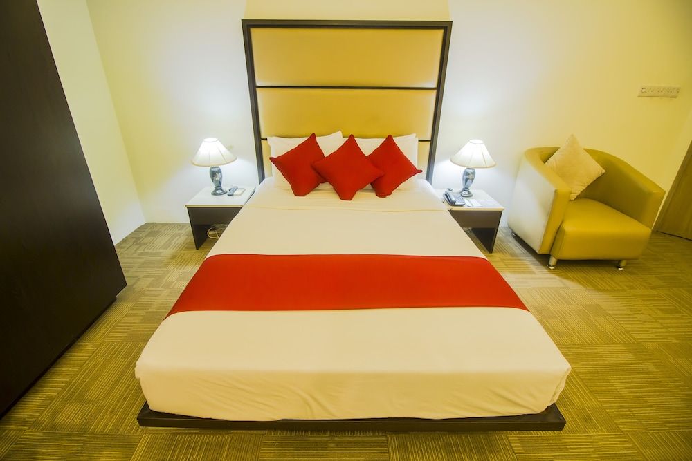 Premium Double Room, 1 Queen Bed, City View