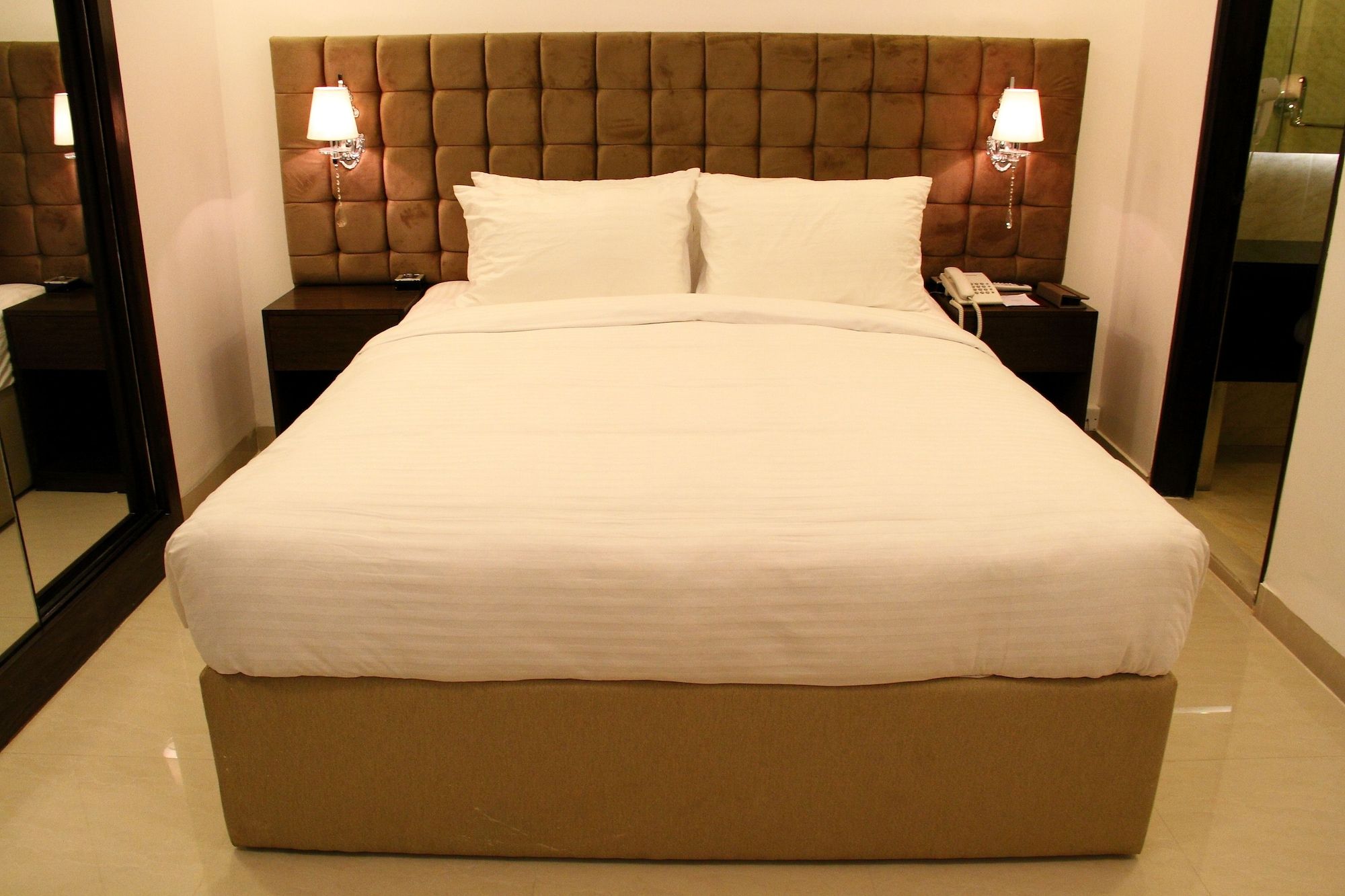 undefined Blossom Hotel Dhaka 4