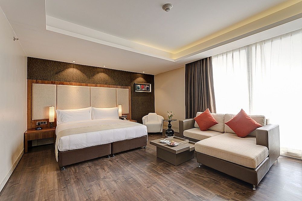 Standard Room, 1 King Bed, Smoking