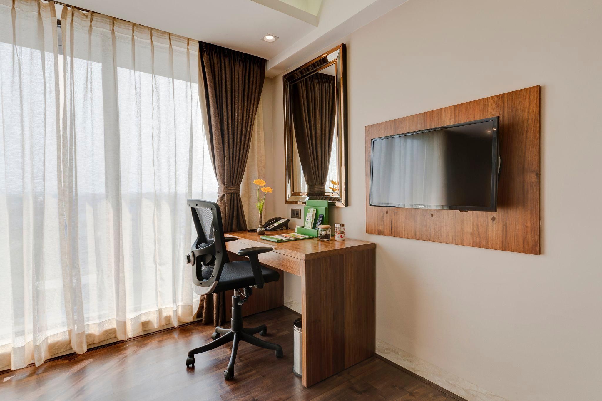 2 Single Beds Executive Non-Smoking