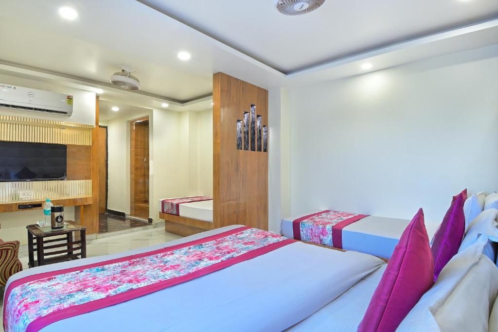 Five Bed Family Room