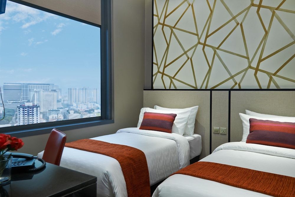 Superior Twin Room, City View