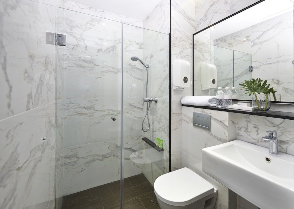 Hotel Boss Superior Twin Room 4