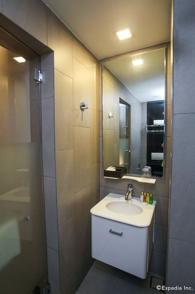 The Southbridge Hotel Deluxe Queen Room 9