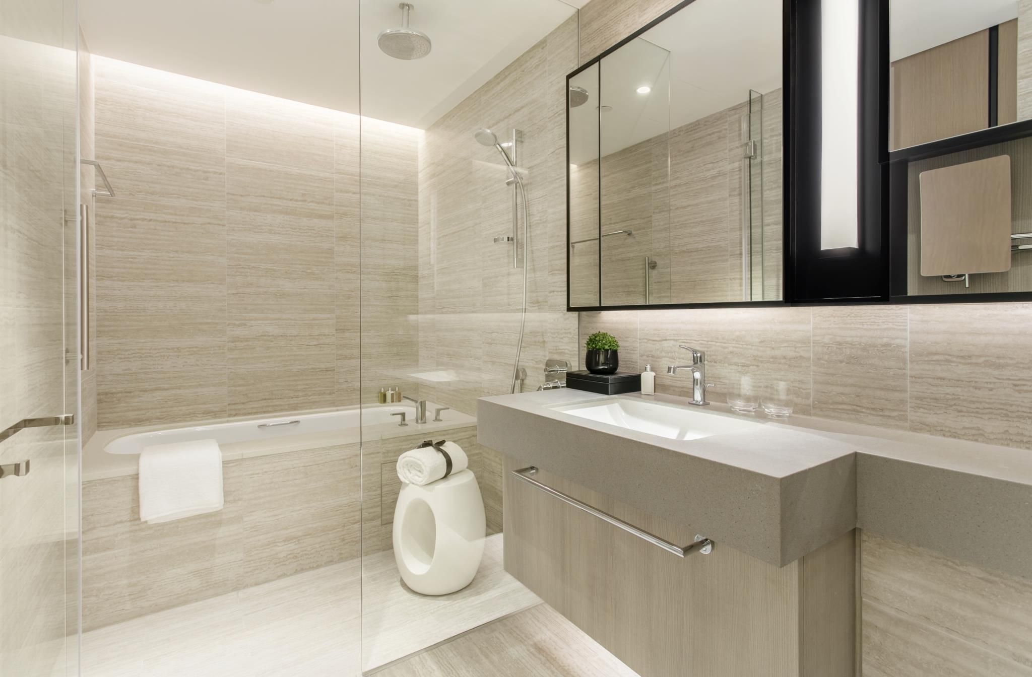 1 Bedroom Deluxe Suite