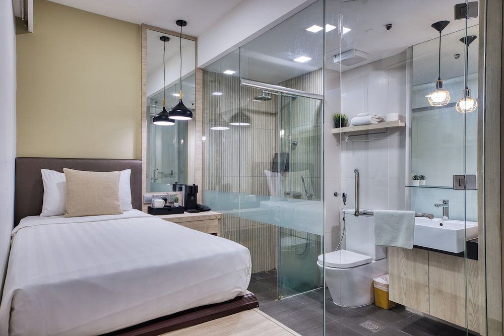 Executive Single Room (Single Bed, No Window)
