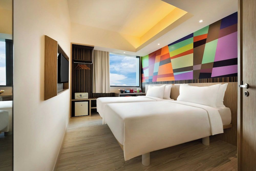 Genting Hotel Jurong Superior Room, 2 Twin Beds