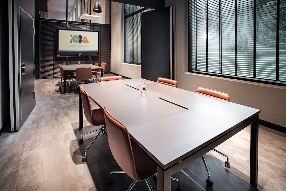 Business Centre