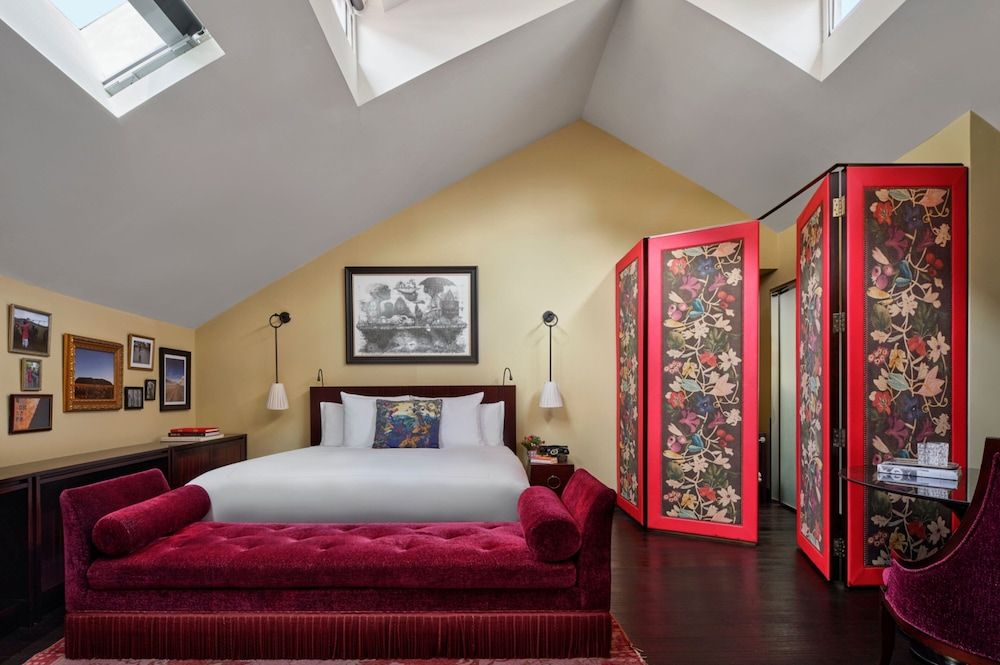 Junior Suite, 1 King Bed