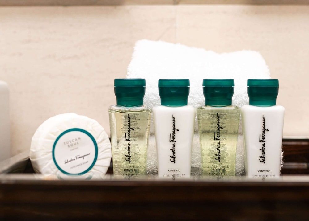 The Capitol Kempinski Hotel Singapore Deluxe Room, 1 King Bed 2