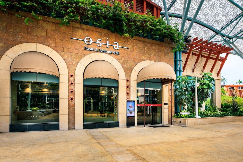 undefined Resorts World Sentosa - Hotel Michael 2