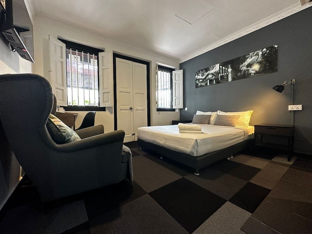 undefined Check-Inn at Little India 2