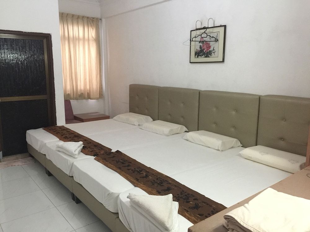 Lai Ming Hotel Comfort Double Room, Non Smoking 3
