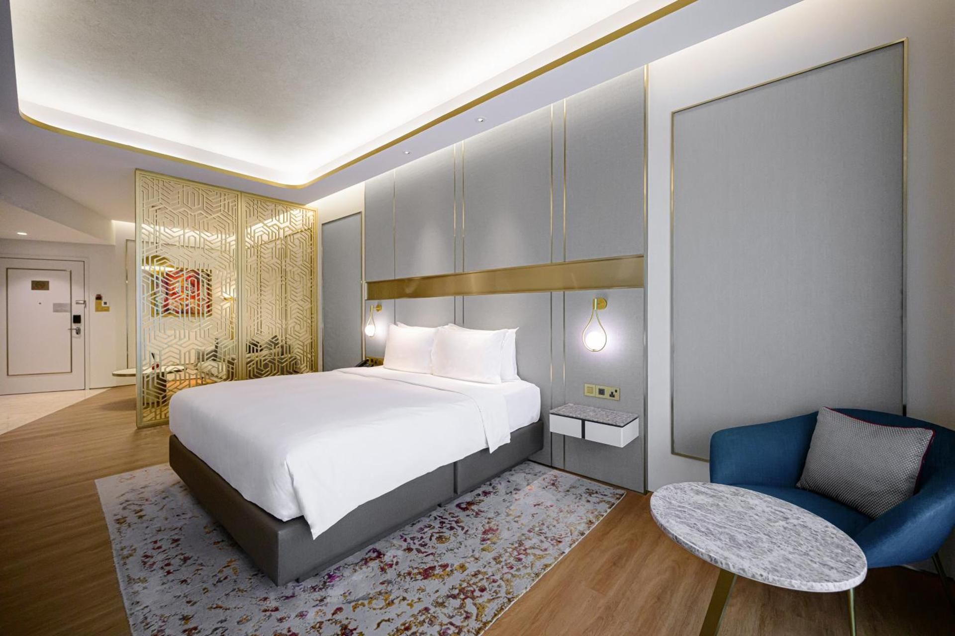 Resorts World Sentosa - Crockfords Tower Deluxe Suite