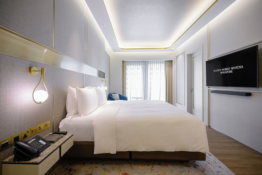 Resorts World Sentosa - Crockfords Tower Deluxe Suite (Subject to 2 Double Beds or 1 KingBed) 8