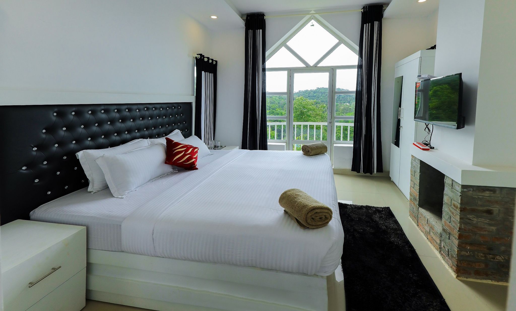 Valley View Villa AC