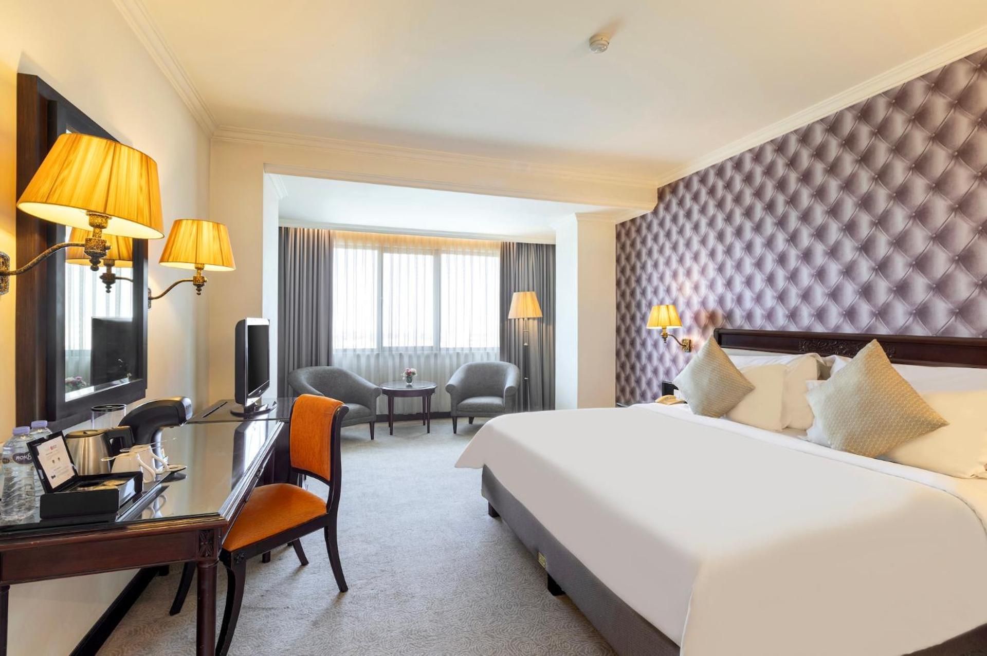 Deluxe Double or Twin Room