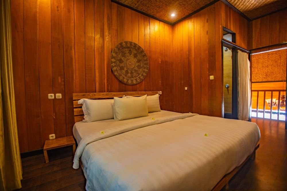 Lumbung Room