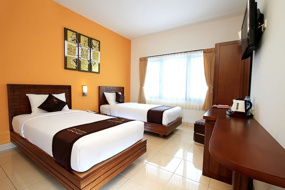 Maesa Hotel Deluxe Room 2