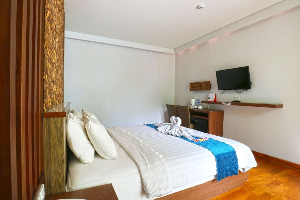Honeymoon Suite
