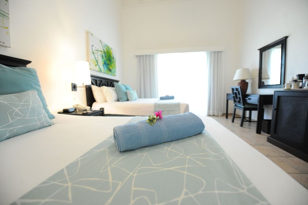 Blue JackTar Deluxe Room